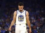 电子竞技最新下载手机版-库里压哨绝杀凯尔特人，全场沸腾！经典一战再现传奇