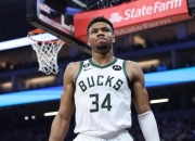 电子竞技最新下载手机版-包含雄鹿队惨败后更衣室爆发冲突，主帅回应，注意出现最大具有.的词条